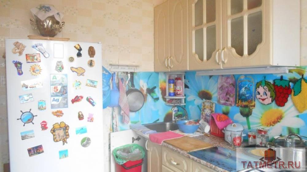 Продажа / Квартиры, пгт. Васильево, Ленина улица, 1 850 000 Продается отличная однокомнатная квартира в пгт. Васильево. Квартира уютная, просторная в отличном состоянии. Окна... - 3