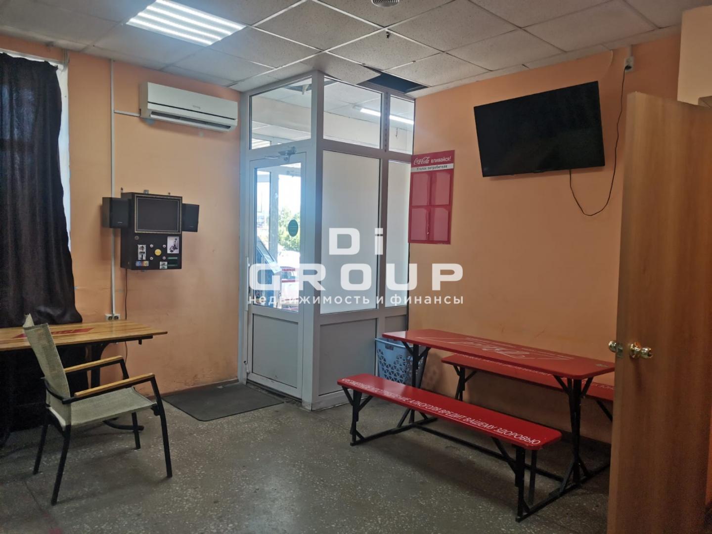 Аренда / Коммерческая / Warehouse, Казань, улица Гаврилова, 57 600 Предлагается к аренде помещение по ул.Гаврилова Характеристики: — 1 этаж; — отдельно стоящее здание; — запасной... - 3