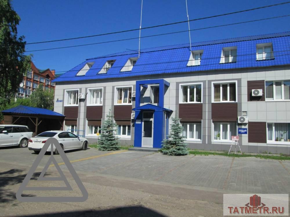 Продажа / Коммерческая / Office, Казань, улица Масгута Латыпова, 56 650 000 Продается трехэтажное офисное здание 1032 квм участок земли 9.93 сот по адресу Масгута Латыпова 24. На данный момент...