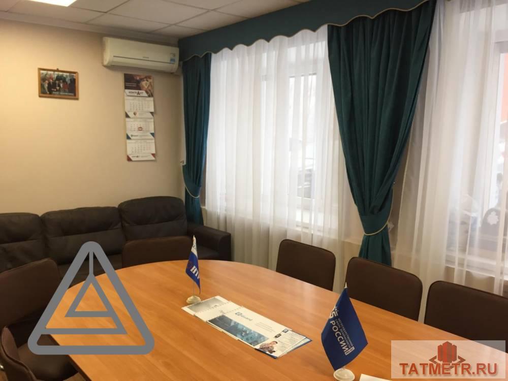 Продажа / Коммерческая / Office, Казань, улица Масгута Латыпова, 56 650 000 Продается трехэтажное офисное здание 1032 квм участок земли 9.93 сот по адресу Масгута Латыпова 24. На данный момент... - 5