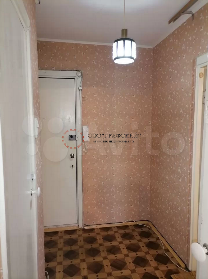 Продажа / Квартиры, Казань, улица Фатыха Амирхана, 5 450 000 Продаю светлую уютную однокомнатную квартиру в сердце Ново-Савиновского района! В квартире отличная планировка,... - 9