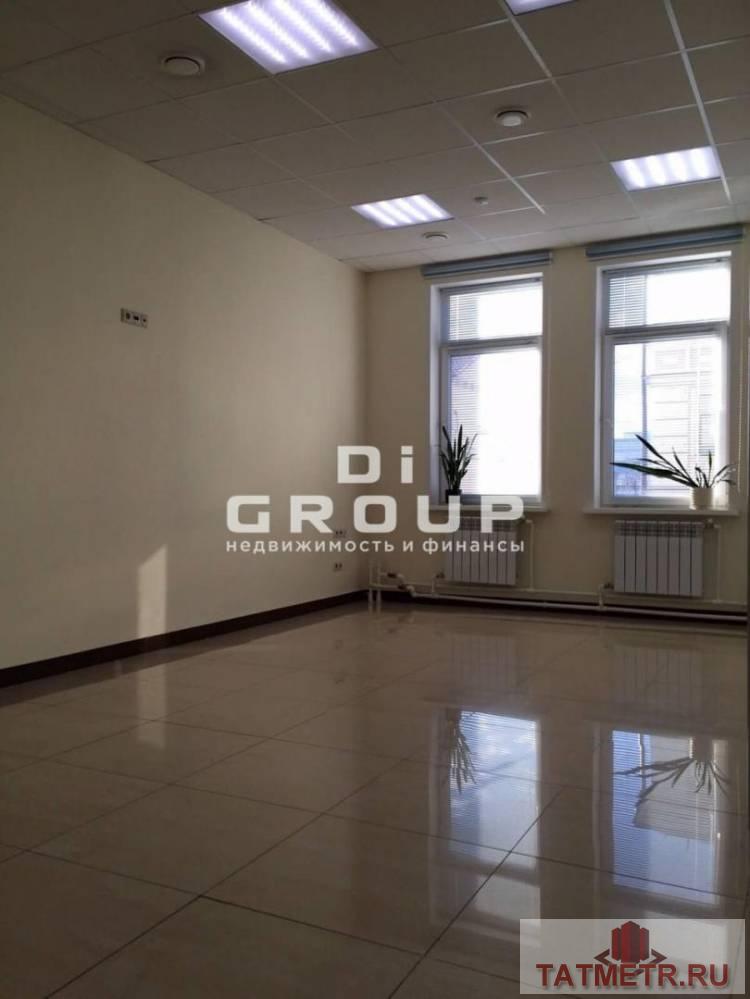 Продажа / Коммерческая / Office, Казань, улица Чернышевского, 13 000 000 В центре города продается помещение с арендатором 59кв.м — 2 этаж — 1 линия — высокий трафик — парковка — лифт —... - 2