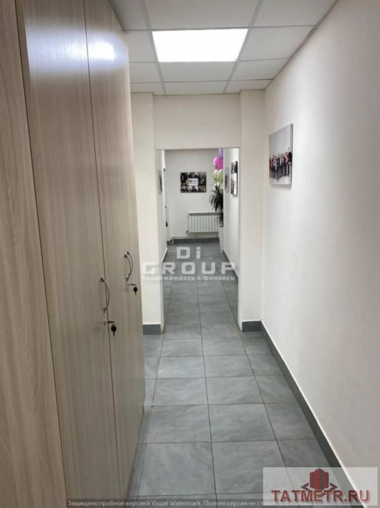 Коммерческая / Аренда / Офисы, Казань, Проспект Победы, 99 000 Сдам в аренду помещения в Приволжском районе. Назначение: любое. — площадь 165 кв.м., первый этаж, первая линия; —... - 3