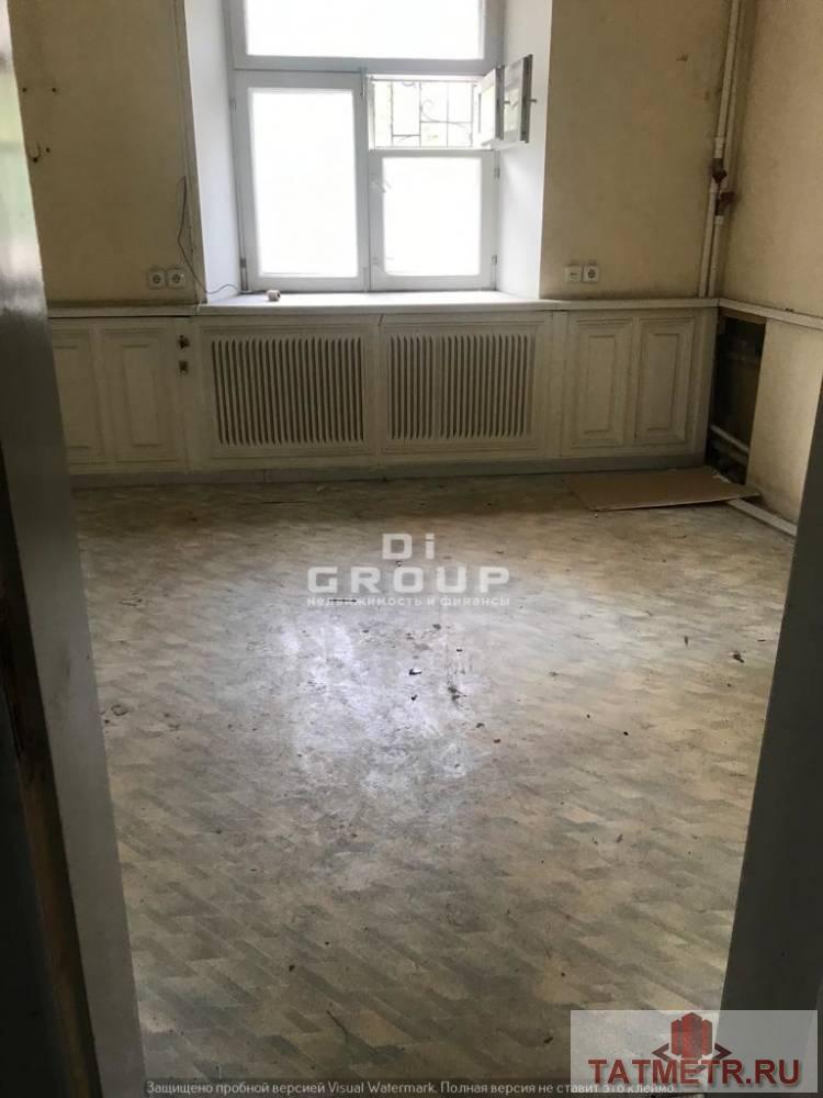 Коммерческая / Аренда / Офисы, Казань, Профсоюзная улица, 120 600 Сдам в аренду помещения в Вахитовском районе. — площадь 134 кв.м., первая линия, второй этаж; — высота потолков 3 м,... - 3