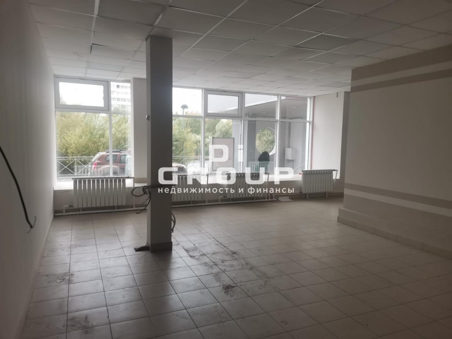 Коммерческая / Аренда / Офисы, Казань, улица Маршала Чуйкова, 140 000 Предлагается к аренде помещение по ул. Чуйкова. Характеристики объекта: — отдельный вход; — большой пешеходный... - 4