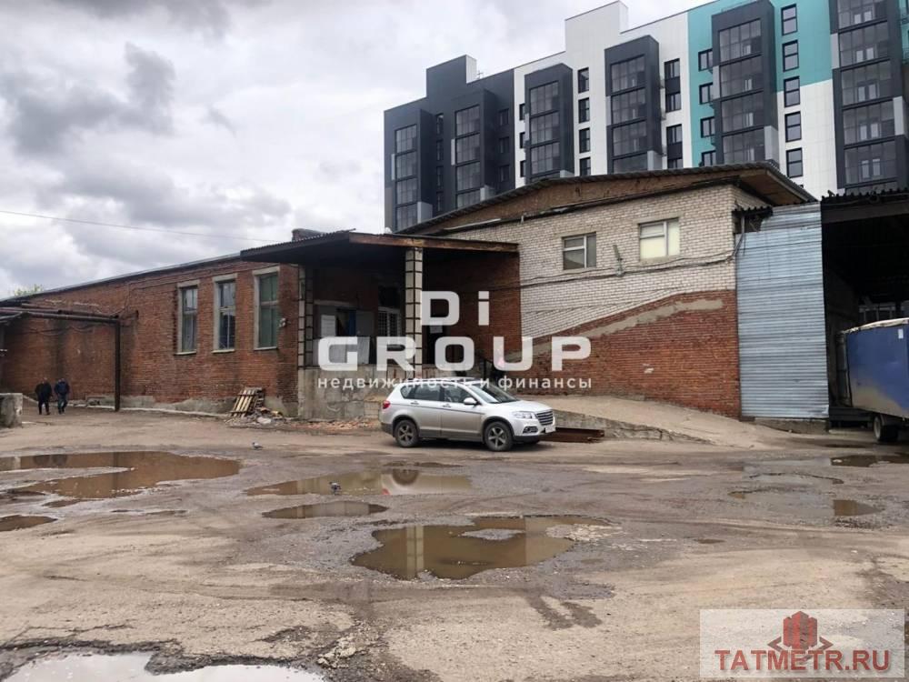 Аренда / Коммерческая / Warehouse, Казань, Портовая улица, 58 400 Предлагаем в аренду неотапливаемые складские помещения площадью 365 кв.м по улице Портовая в 5 минутах езды от центра... - 1