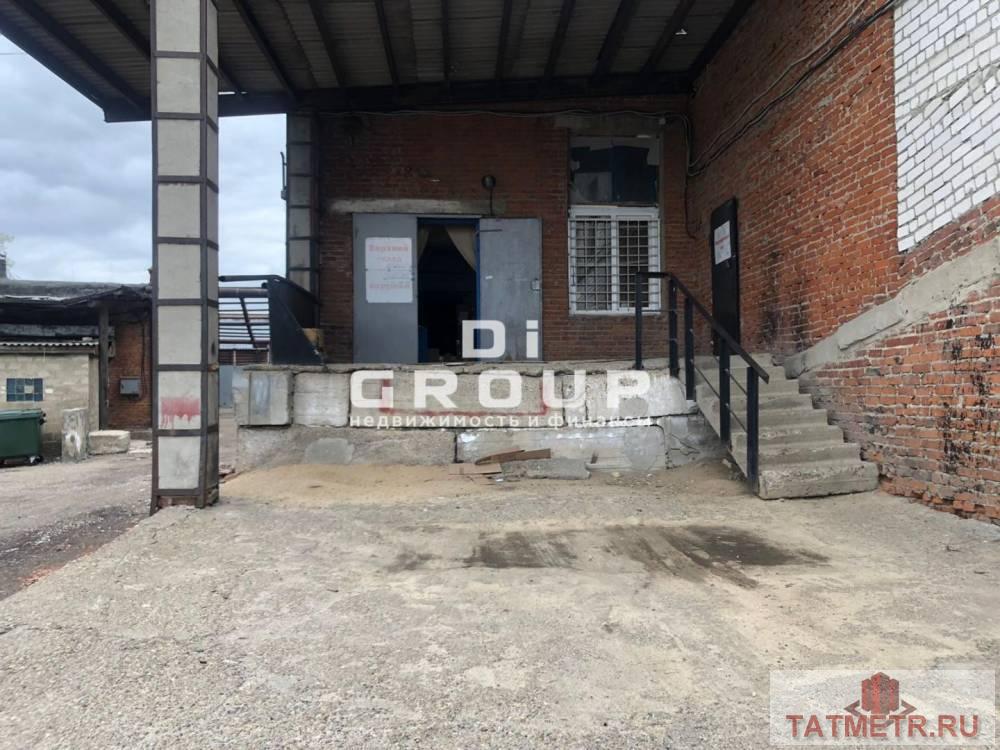 Аренда / Коммерческая / Warehouse, Казань, Портовая улица, 60 000 Предлагаем в аренду неотапливаемые складские помещения площадью 375 кв.м по улице Портовая в 5 минутах езды от центра...