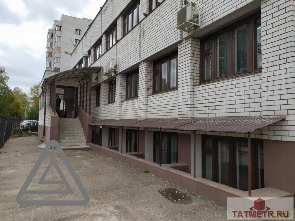 Коммерческая / Аренда / Офисы, Казань, улица Журналистов, 420 650 Сдается отдельно стоящее офисное здание по адресу Журналистов , 6А. Площадь земельного участка 700 кв.м. Здание... - 1