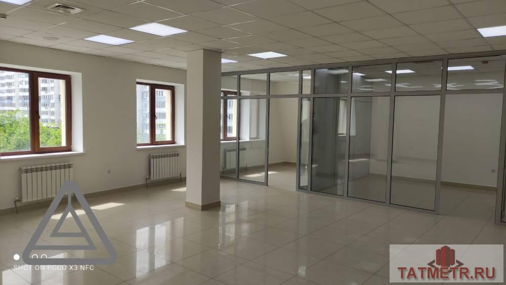Продажа / Коммерческая / Free purpose, Казань, улица Абсалямова, 380 000 000 Продается современный бизнес центр «NautiLus». 6-этажное здание с оригинальной архитектурной концепцией введено в... - 9