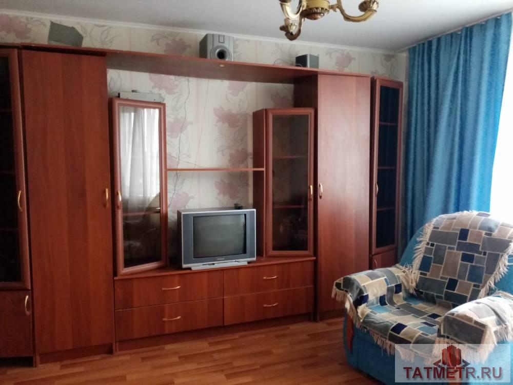 Однокомнатная квартира в самом центре г. Зеленодольск. Квартира в хорошем состоянии. Имеется вся мебель, необходимая... - 2