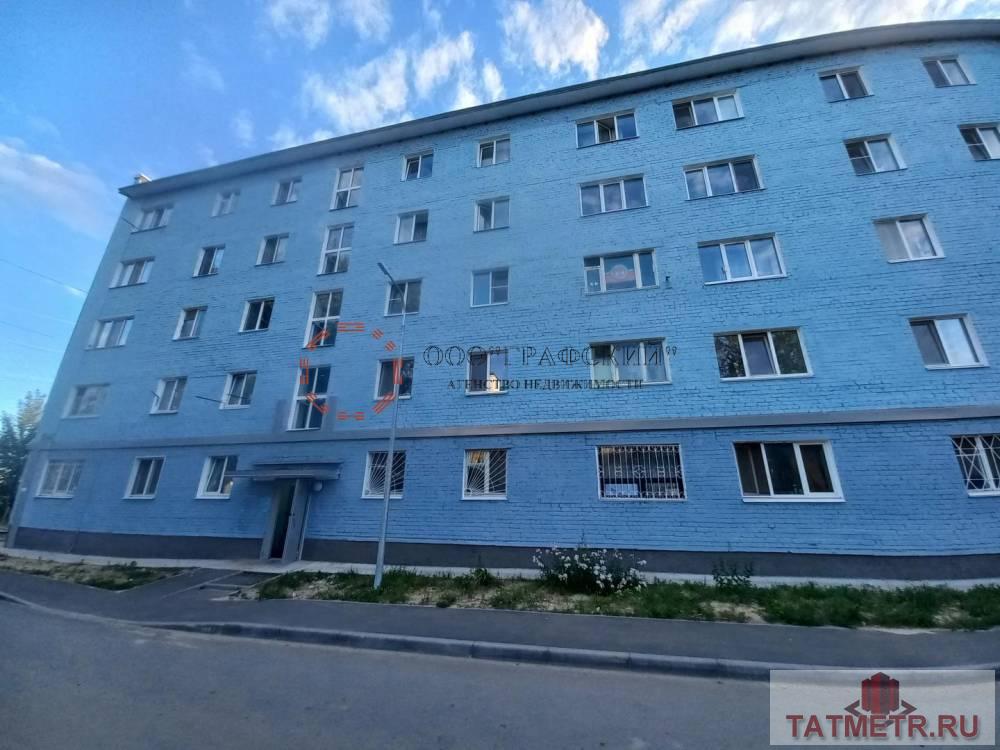 Продажа / Квартиры, Зеленодольск, Паратская улица, 799 000 Продаю гостинку, в кирпичном доме. Статус квартры. Дом после капитального ремонта. Произведена заменена...