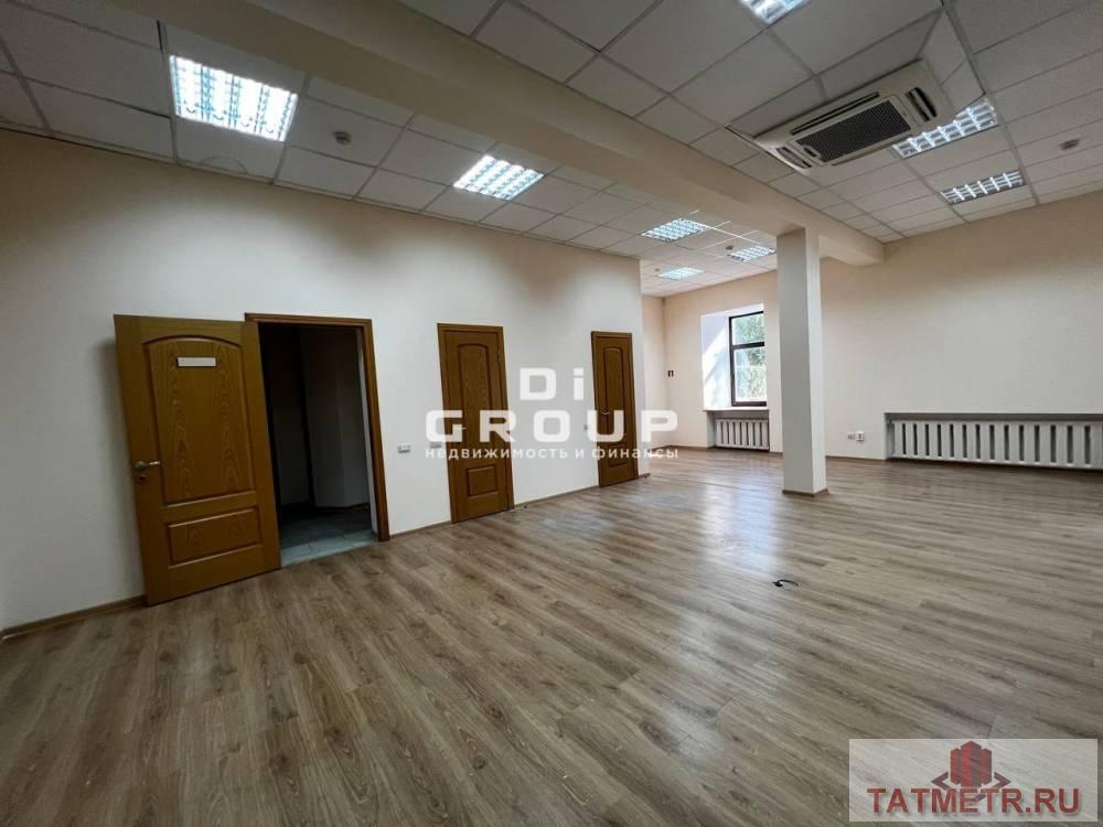 Коммерческая / Аренда / Офисы, Казань, Кировский район, 84 000 Сдается офис 140 кв.м. в Кировском районе Характеристики: — охраняемая территория — парковка — новый ремонт — санузел... - 2