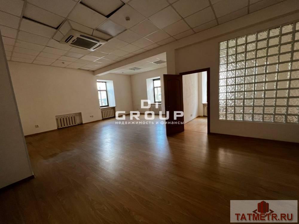 Коммерческая / Аренда / Офисы, Казань, Кировский район, 84 000 Сдается офис 140 кв.м. в Кировском районе Характеристики: — охраняемая территория — парковка — новый ремонт — санузел... - 5