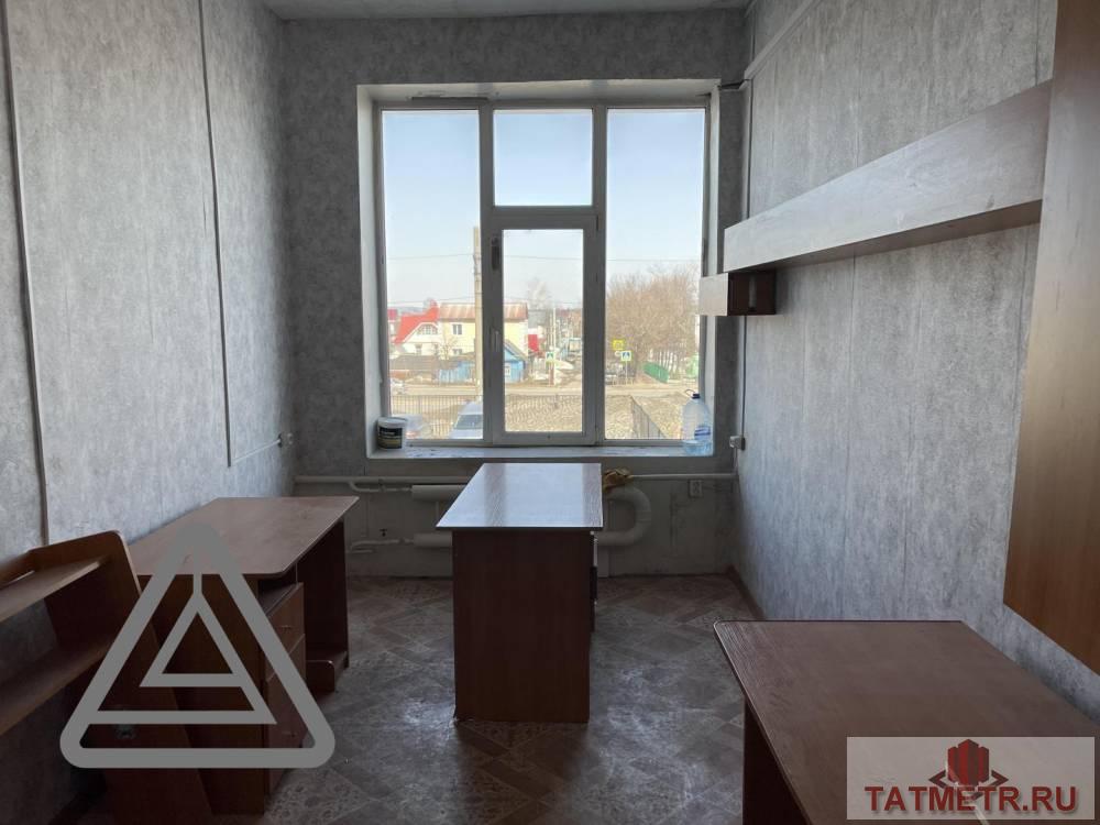 Коммерческая / Аренда / Офисы, Казань, Беломорская улица, 4 320 Сдается помещение по адресу Беломорская 69а. В хорошем состоянии. В помещении: Электричество Мебель Отопление Охрана... - 1