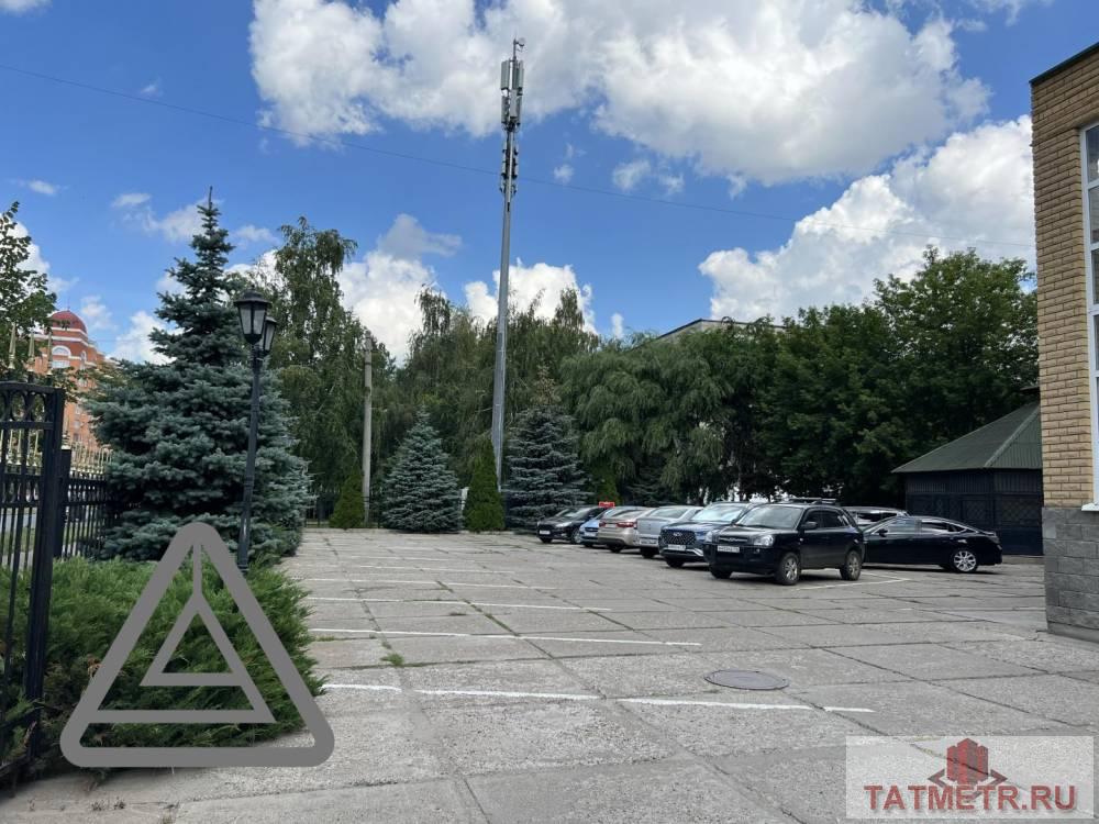 Коммерческая / Аренда / Офисы, Казань, Гвардейская улица, 400 000 Сдаются помещения свободной планировки от 500 до 2000 кв.м В помещении: — Телефон — Интернет ---Мебель —... - 8