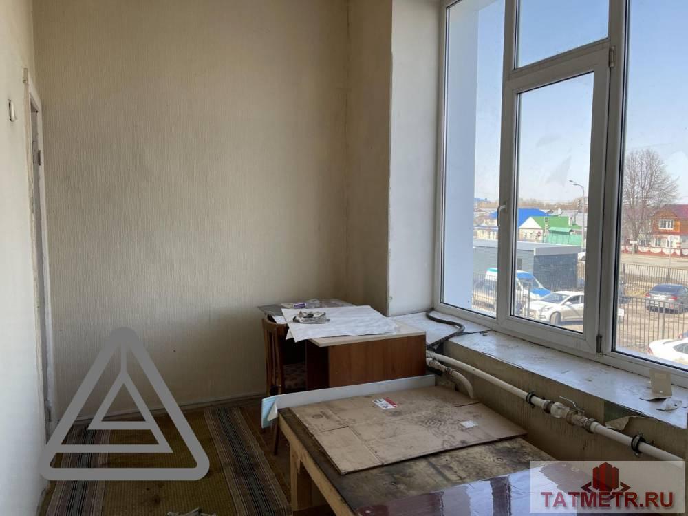 Коммерческая / Аренда / Офисы, Казань, Беломорская улица, 15 000 Сдается помещение 60 кв . Первая линия от дороги, 2 больших окна. Помещение состоит из 2х комнат и одной небольшой... - 5