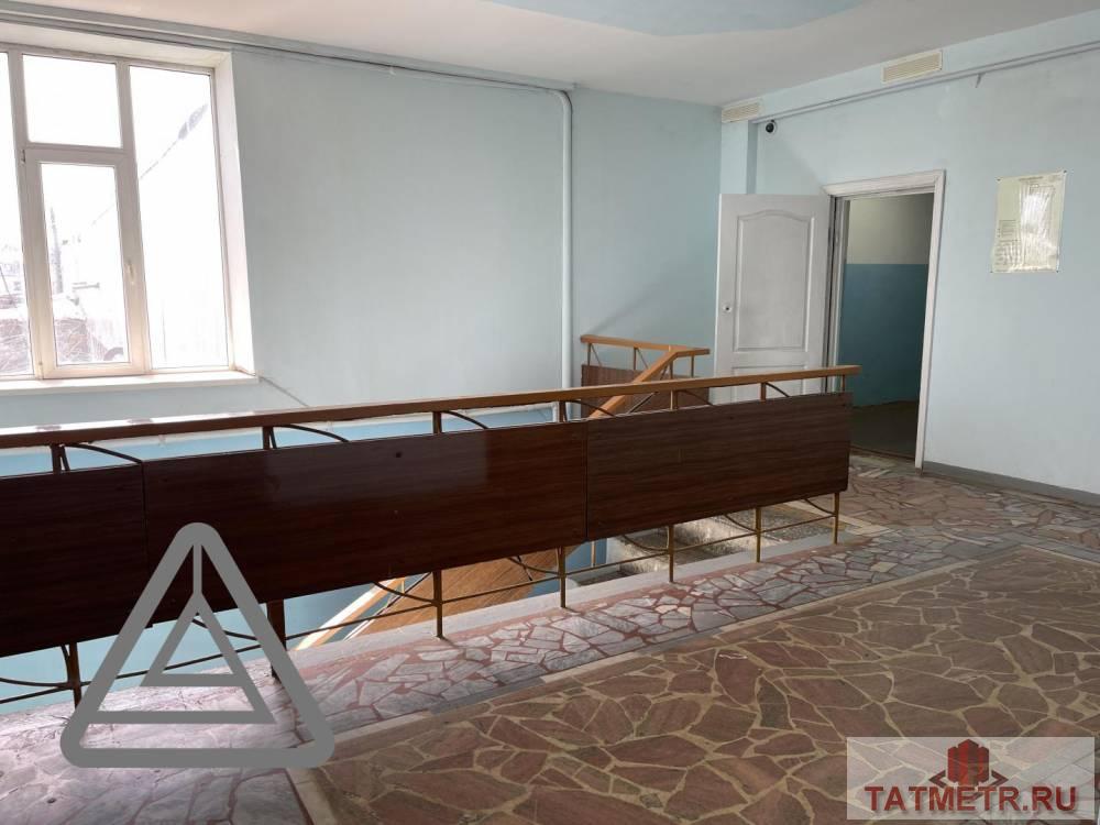 Коммерческая / Аренда / Офисы, Казань, Беломорская улица, 4 240 Сдается помещение по адресу Беломорская 69а. В хорошем состоянии. В помещении: Электричество Мебель Отопление Охрана... - 5