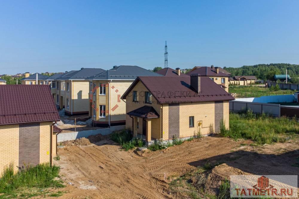 Продажа / Дома и коттеджи, Казань, Ясеневая улица, 8 200 000 Продается дом в пос.Константиновка (Советский район) ул.Ясеневая. Общая площадь дома 130 кв.м 5 соток Земли Дом с...