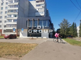 Предлагается к аренде здание на 1 линии:
Характеристики:
— 2...