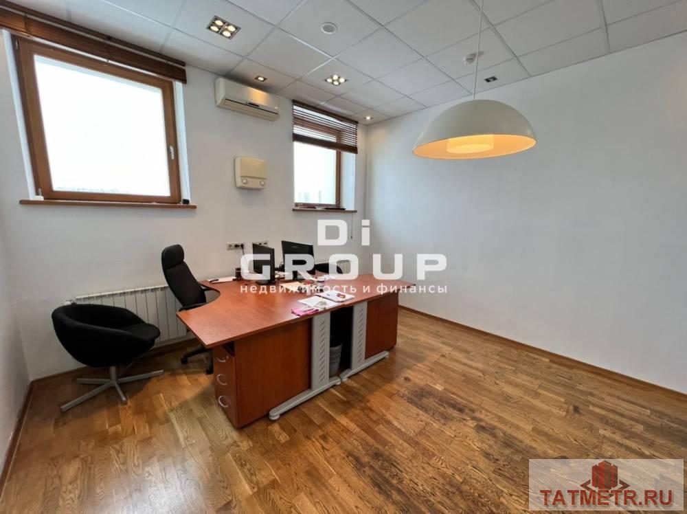 Продажа / Коммерческая / Office, Казань, Московская улица, 19 500 000 Продается готовый арендный бизнес, 10 лет окупаемость. Офис в центре города, дизайнерский ремонт, мебель. расположен... - 36