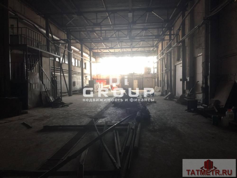 Аренда / Коммерческая / Warehouse, Казань, Хлебозаводская улица, 40 000 Сдаю в аренду неотапливаемый склад с ж/д веткой на ул. Хлебозаводская 7, площадью от 200 м2 до 10 тыс. м2. Размеры... - 2