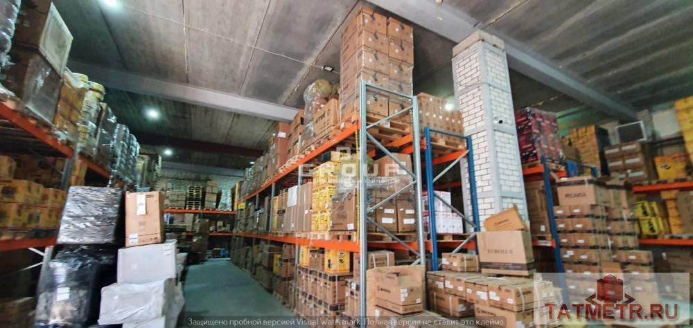 Аренда / Коммерческая / Warehouse, Казань, Учительская улица, 330 750 Сдам в аренду склад в Приволжском районе. Площадь 735 кв.м., высота потолков 6 м. Трое ворот, антипылевые полы,...