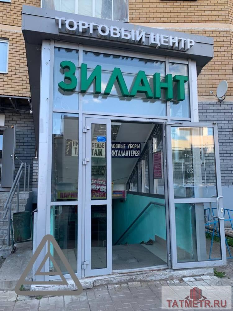 Коммерческая / Аренда / Торговые помещения, Казань, улица Максимова, 27 500 Сдам торговое помещение в ТЦ «Зилант». Расположено на цокольном этаже в авиастроительном районе за Бэхетле. —... - 1
