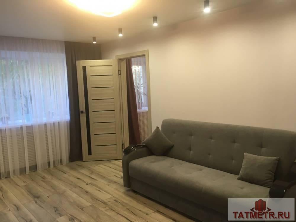 Продается отличная двухкомнатная  квартира в центре города Зеленодольск. В квартире выполнен качественный,...