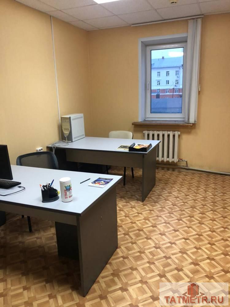 Коммерческая / Продажа / Офисы, Казань, Восстания улица, 700 000 Самые низкие цены по городу! Цена от собственника напрямую. Об объекте: Офисные помещения в торгово-офисном центре с... - 5