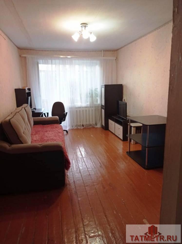 Продажа / Квартиры, Зеленодольск, Паратская улица, 3 169 000 Продается трехкомнатная квартира в г. Зеленодольске. Квартира светлая, теплая. Комнаты не проходные. Санузел... - 2