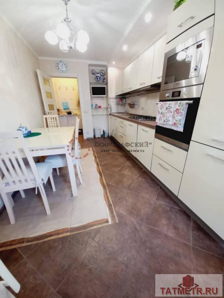 Аренда / Жилая / Квартира, Казань, улица Аделя Кутуя, 35 000 Сдаю шикарную трехкомнатную квартиру на долгий срок! Квартира очень уютная, просторная, светлая. Сделан современный...