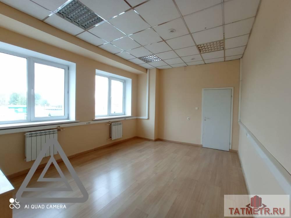Коммерческая / Аренда / Офисы, Казань, улица Космонавтов, 57 100 Сдается помещение- офис на 1 этаже 60 кв.м по адресу: ул. Космонавтов 71. В отличном состоянии В помещении: —... - 1
