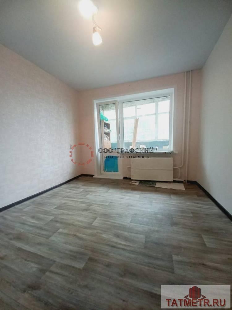 Продажа / Комнаты, Казань, улица Чишмяле, 1 600 000 Продаю комнату в четырехкомнатной квартире. Комната с балконом, светлая. Недавно сделан ремонт. Установлено новое...