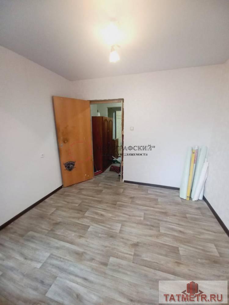 Продажа / Комнаты, Казань, улица Чишмяле, 1 600 000 Продаю комнату в четырехкомнатной квартире. Комната с балконом, светлая. Недавно сделан ремонт. Установлено новое... - 1
