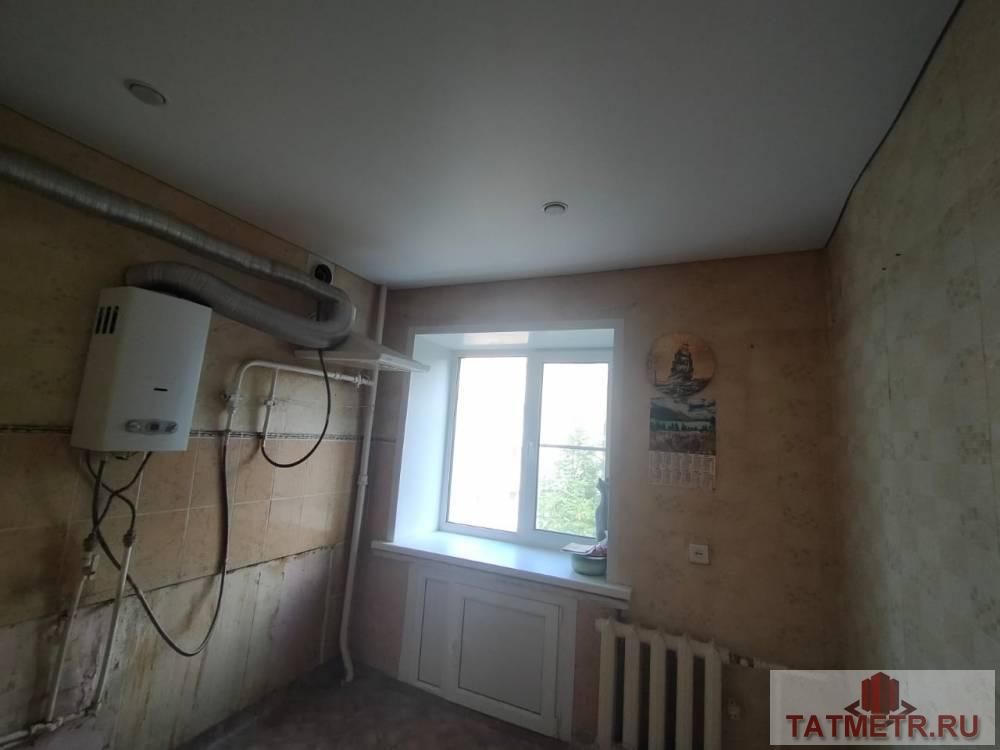 Продажа / Квартиры, Зеленодольск, Ленина улица, 2 100 000 Продается отличная квартира в центре города Зеленодольск. Квартира светлая, чистая, окна стеклопакет, застекленный... - 2