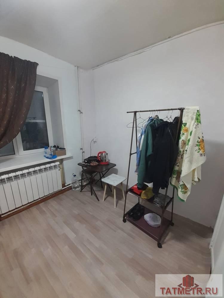 Продажа / Квартиры, Зеленодольск, Заикина улица, 1 100 000 Продается однокомнатная квартира в г. Зеленодольск. Окно пластиковое, на полу линолеум, потолок натяжной. На этаже...