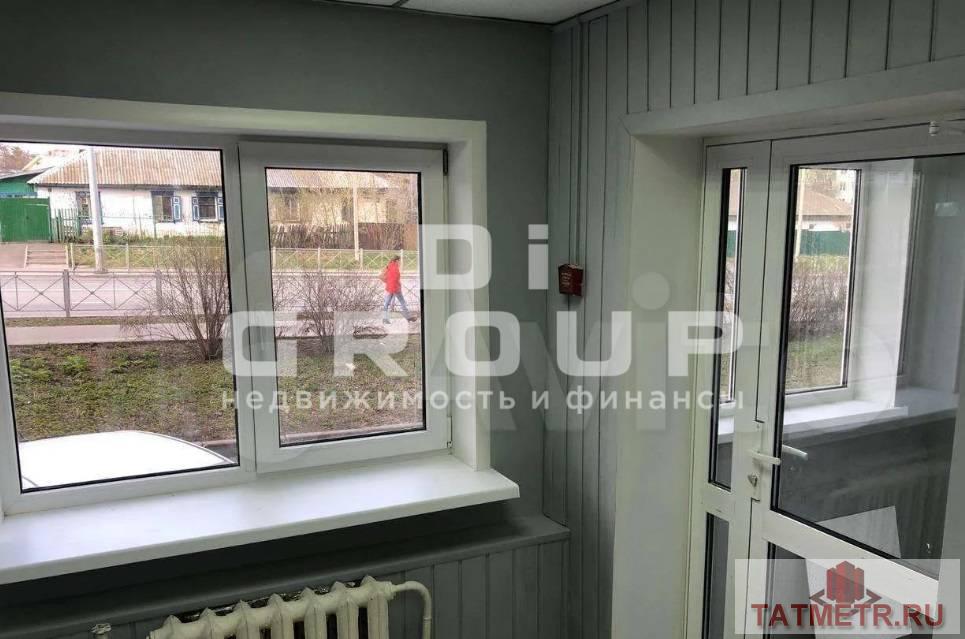 Продажа / Коммерческая / Office, Казань, улица Максимова, 2 750 000 Продается нежилое помещение 21 кв.м с отдельным входом по ул Максимова 3. Помещение находится на 1 этаже жилого... - 4