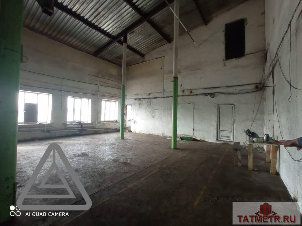 Аренда / Коммерческая / Warehouse, Казань, улица Седова, 90 000 Сдается теплый склад общая площадь 130 кв.м и 70 кв.м помещение подсобные по адресу: Седова 2. В хорошем состоянии....