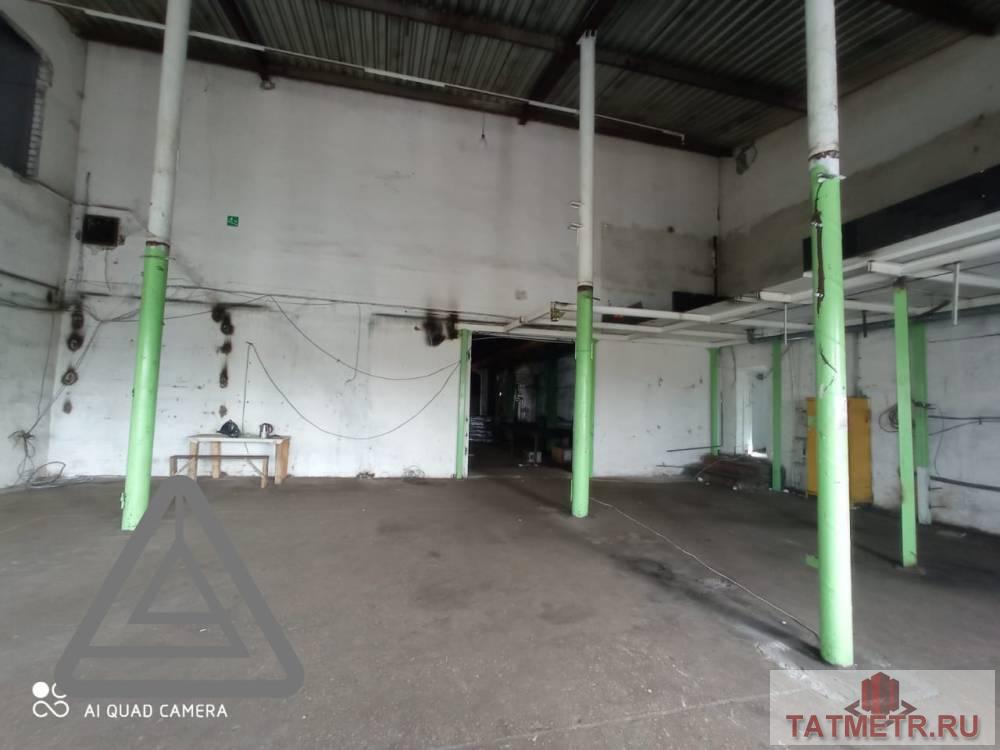 Аренда / Коммерческая / Warehouse, Казань, улица Седова, 90 000 Сдается теплый склад общая площадь 130 кв.м и 70 кв.м помещение подсобные по адресу: Седова 2. В хорошем состоянии.... - 3