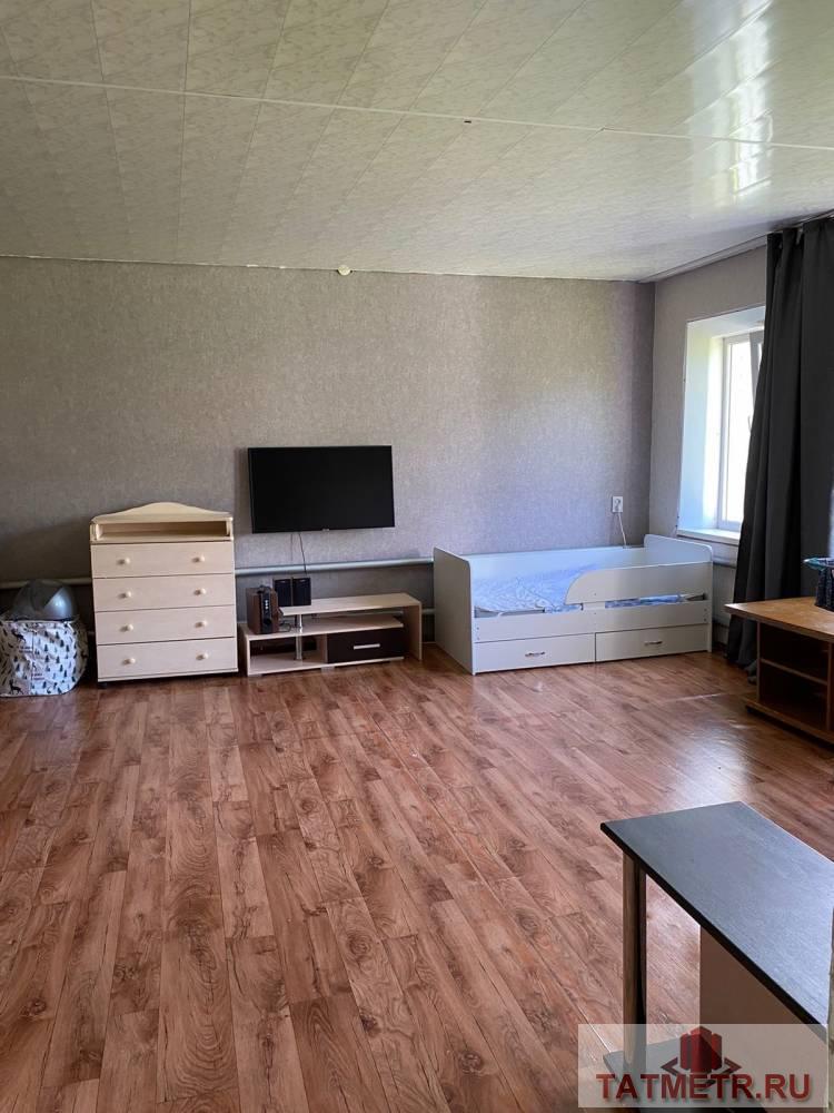 Продажа / Жилая / Дом с участком, п. Октябрьский, Станционная улица, 3 850 000 Продается отличный кирпичный дом в живописном районе п. Октябрьский. Дом просторный, уютный в отличном состоянии. На... - 1
