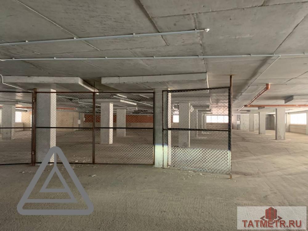 Аренда / Коммерческая / Warehouse, Казань, улица Седова, 625 000 Сдам помещение 2500 кв.м по адресу: ул. Седова 22 на 4 этаже в бывшем гаражном комплексе. На данный момент помещение... - 8