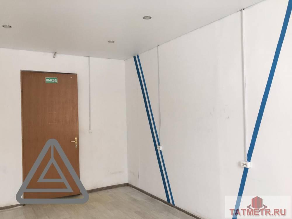 Продажа / Коммерческая / Office, Казань, улица Декабристов, 2 100 000 Продется Готовый Арендный бизнес- помещение по адресу: г. Казань, ул. Декабристов 156 Общая площадь — 17 м.кв. Срок... - 5