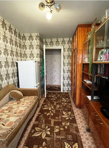 Продажа / Квартиры, Зеленодольск, Вали Хазиева улица, 3 360 000 Продается отличная квартира в центре мирного в г. Зеленодольск. Квартира светлая, очень теплая. Одна комната... - 3