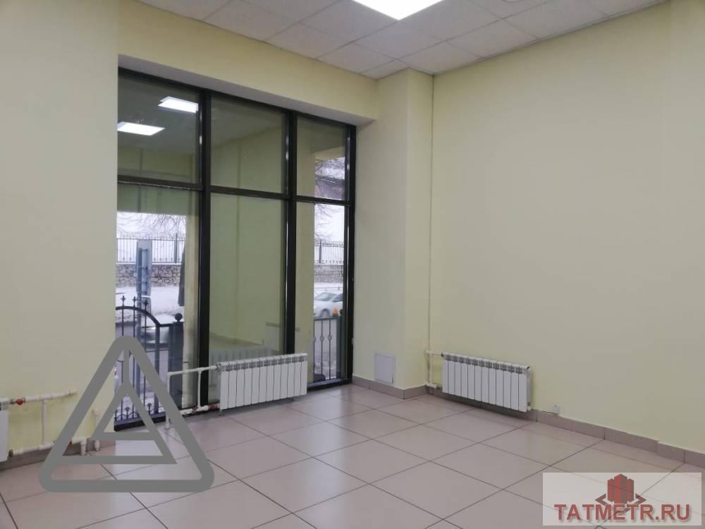 Коммерческая / Аренда / Офисы, Казань, Профсоюзная улица, 77 132 Сдается помещение в бизнес-центре «Профсоюзный» в центре города, на первом этаже. Отдельный вход с ул. Профсоюзной,... - 3