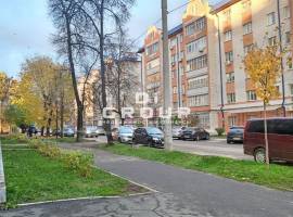 Предлагается к реализации помещениме с отдельным входом....
