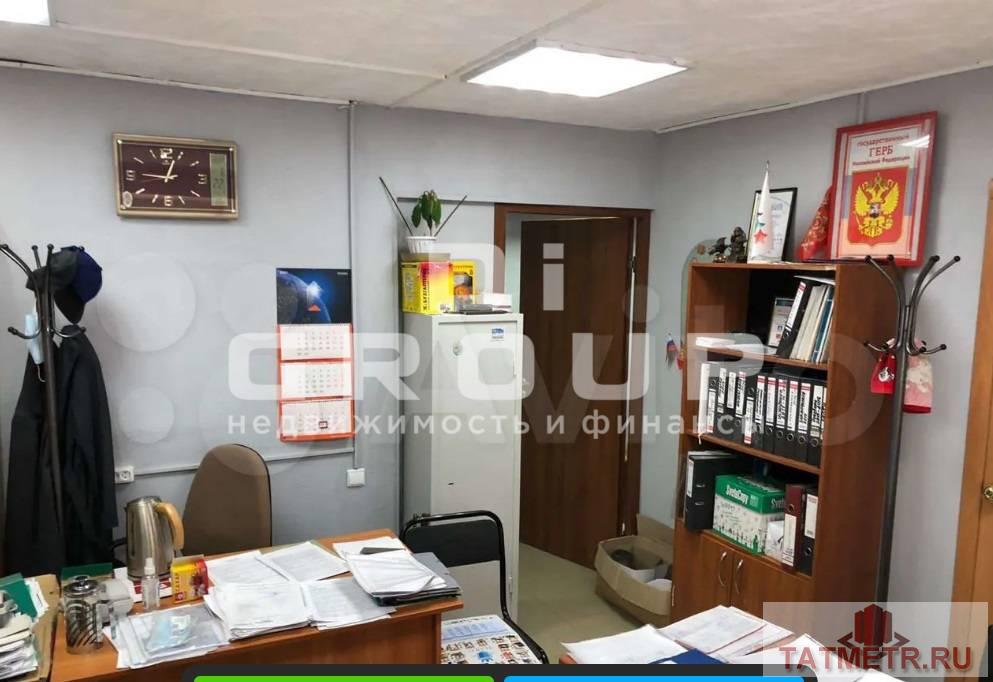 Продажа / Коммерческая / Office, Казань, улица Карбышева, 4 700 000 Продается помещение свободного назначения по ул Карбышева 60. Площадь 54 кв м. Помещение сдается в аренду более года.... - 8