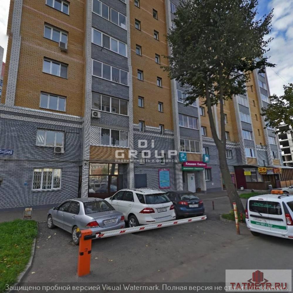Коммерческая / Аренда / Офисы, Казань, улица Калинина, 241 500 Сдается современный офис. Центр. Хороший ремонт. Есть парковка, рядом метро. Первый этаж, высота потолков 3 м,... - 1