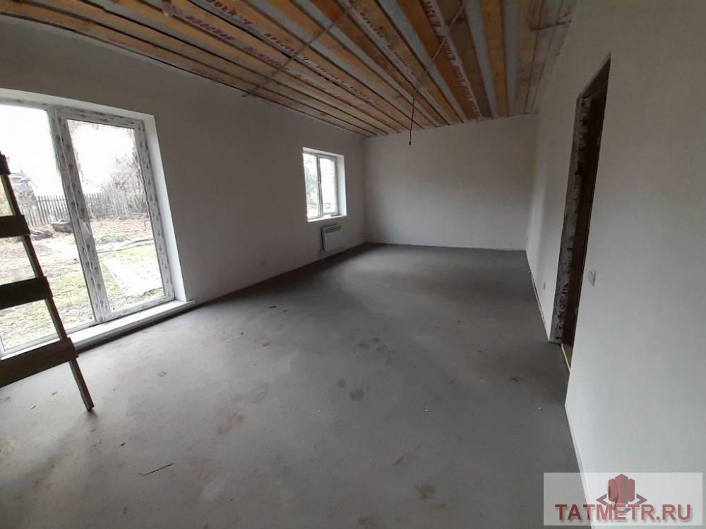 Продается одноэтажный коттедж в предчистовой отделке в г. Зеленодольск. Фундамент ленточно-свайный, стены кирпичные,... - 1