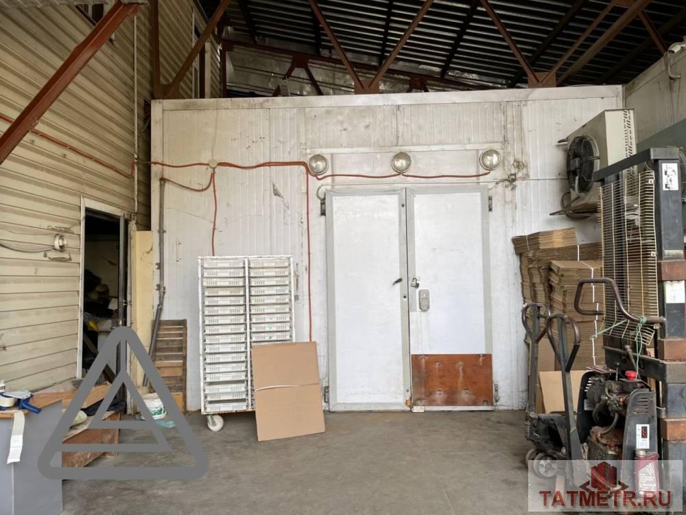 Аренда / Коммерческая / Warehouse, Казань, улица Маршала Чуйкова, 49 700 Сдается помещение по адресу Чуйкова 35Б. В отличном состоянии. В помещении: — Электричество — Рефрижератор — Доступ... - 3
