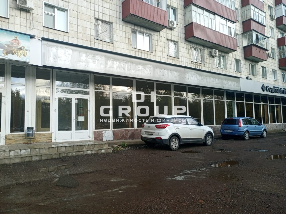 Продажа / Коммерческая / Office, Казань, проспект Ибрагимова, 29 500 000 Предлагается помещение в активной локации части города. Характеристики: — 1 этаж; — витражное остекление; — большой...